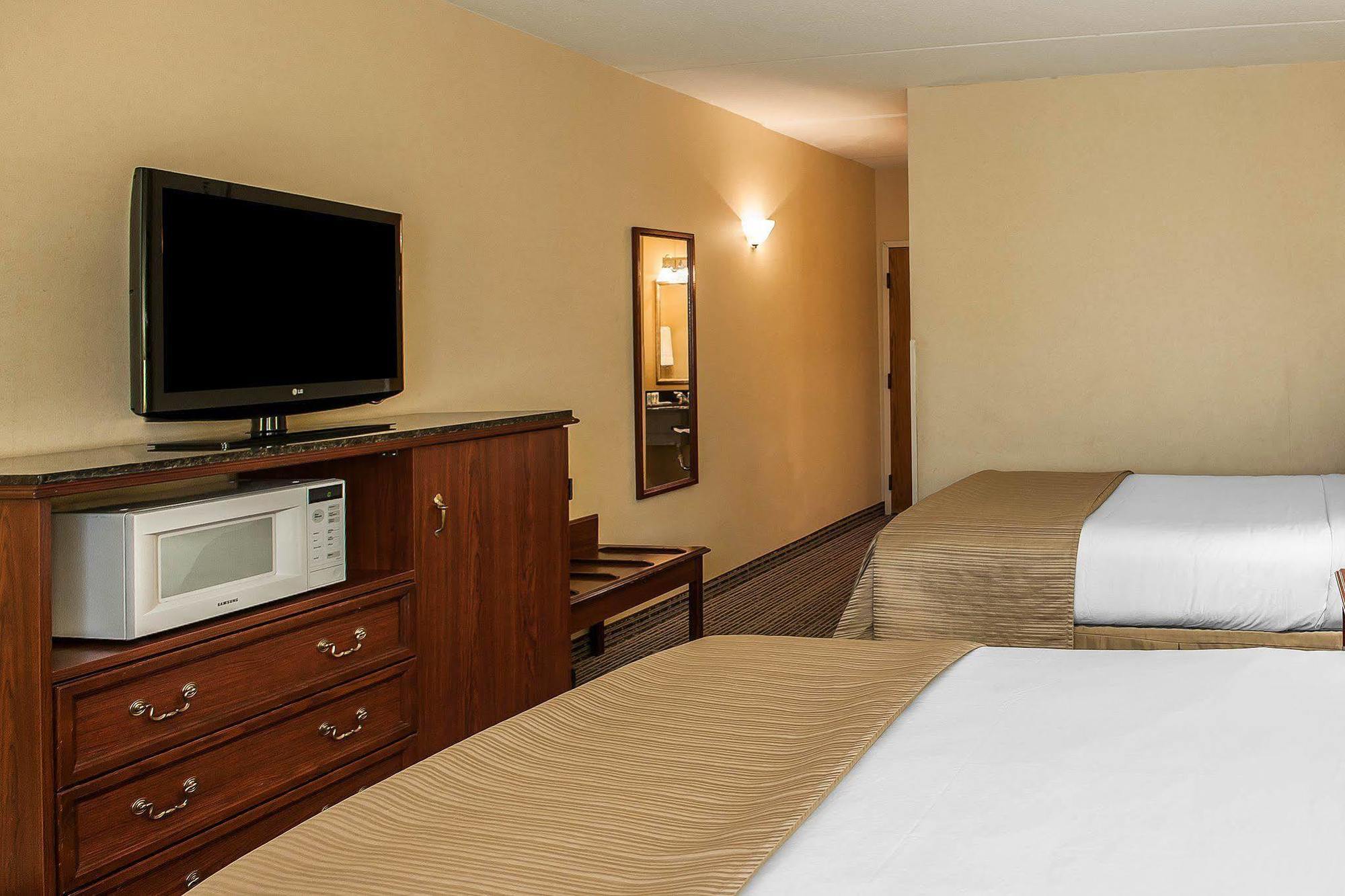 Hotel Baymont By Wyndham South Bend Near Notre Dame Exteriér fotografie